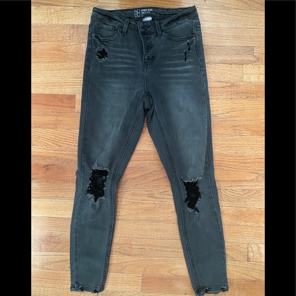 Size 5 High Rise Ripped Jeans - Picture 2 of 7